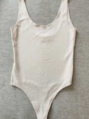 Wilfred Light Nude Scoop Neck One-Piece Bodysuit